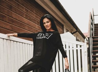 Nie można oderwać wzroku! Uwielbiana gwiazda disco polo olśniła fanów swoimi pięknymi nogami.