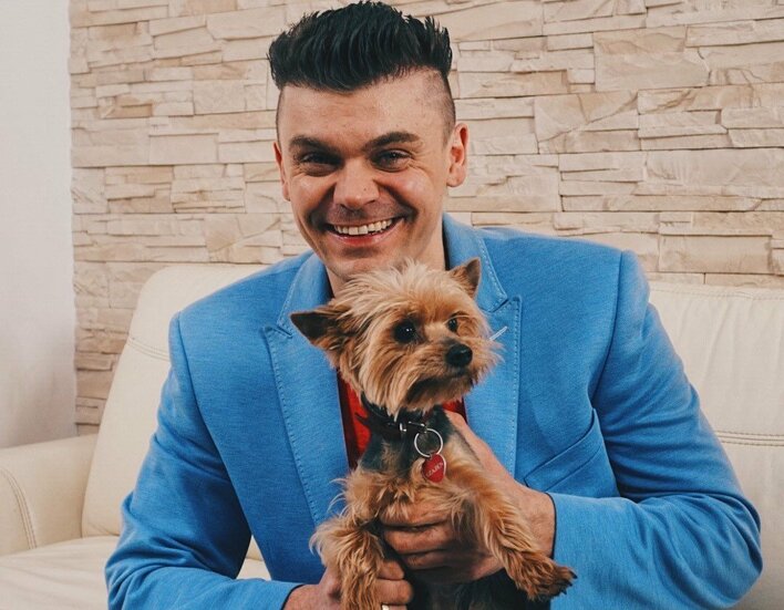 Gwiazdor disco polo chciałby przygarnąć pieska ze schroniska