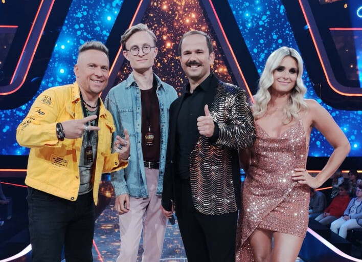 Gwiazdor disco polo już dziś pokaże w TVP2 na co go stać! Jak poradził sobie w programie „Tak to leciało„?!