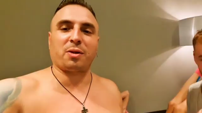 Gwiazdor disco polo przyłapany w trójkącie?! Mamy FILM! Jak podoba Wam się takie trio?!