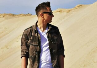 Gwiazdor disco polo rezygnuje z tytułu! Prosi fanów o zrozumienie i pomoc! 