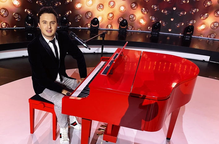 Popularny gwiazdor disco polo mile rozczarowany! Artysta spędza czas z synem! FOTO