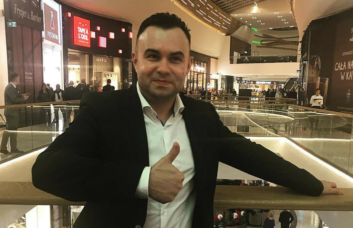 Gwiazdor disco polo właścicielem jednej z największych sieci lokali w Warszawie - Tokyo Sushi!  