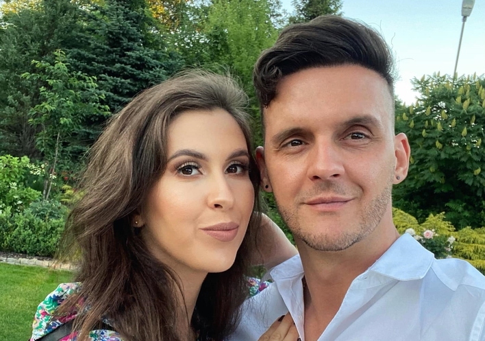 Koniec tajemnicy! Znany gwiazdor disco polo został ojcem! Wzruszający moment w życiu Maćka Kuśmierza Maczo! 