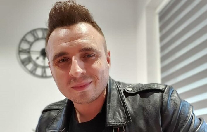 Gwiazdor disco polo zmienia wizerunek?! To zdjęcie Czadomana wywołuje lawinę komentarzy! 