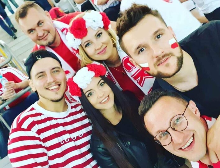 Gwiazdy disco polo na trybunach! Dopingowali reprezentację Polski