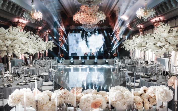 Gwiazdy disco polo na weselu: Ile kosztuje koncert ulubieńców polskich parkietów?

