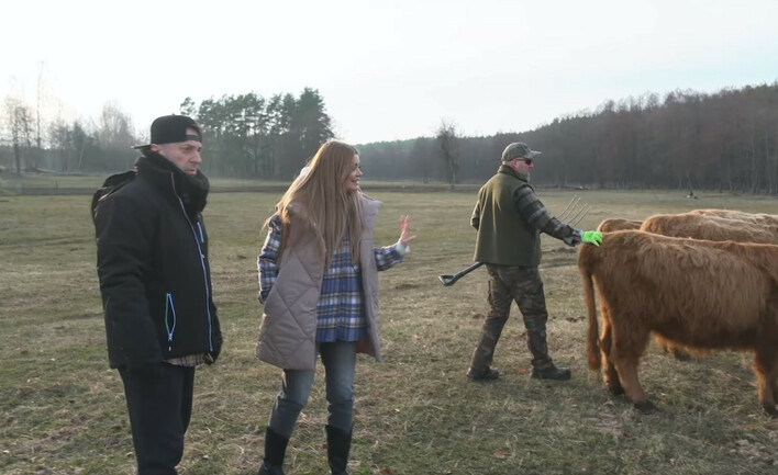 Gwiazdy Disco Polo na wsi? Nie uwierzysz, co Marcin Miller robił na farmie Maćka z ”Rolnicy. Podlasie”