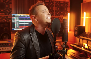 „Halo tu Londyn” od Weekend to nowy hit disco polo. Liszewski wraca z energią, jakiej dawno nie było