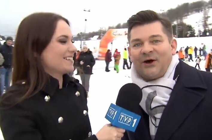 Hit internetu lider formacji Akcent śpiewa swój przebój na stoku! | VIDEO