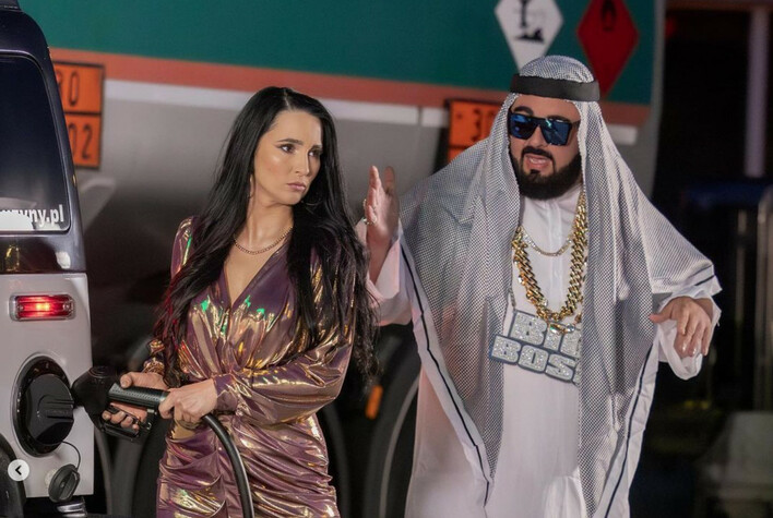 Hit „Wesele w Dubaju„ na żywo! Zespół Daj To Głośniej udowadnia, że playback nie jest dla nich!
