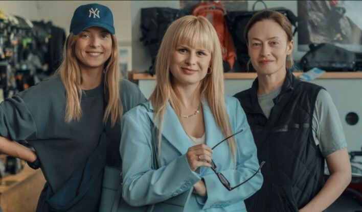 Hit zespołu Boys w nowym serialu Netflix „Matki pingwinów”

