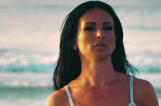 HOT! Marta Konopla zobacz jej oszałamiające bikini! Nagranie, które wstrząśnie światem disco polo