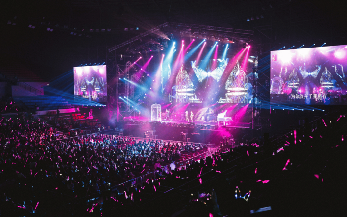 Ile kosztuje koncert disco polo? Ile zarabiają gwiazdy tego gatunku?!