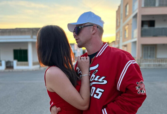 Ile kosztuje koncert Zenka Martyniuka i Skolima. Sprawdzamy stawki gwiazd muzyki rozrywkowej i disco polo za jeden występ