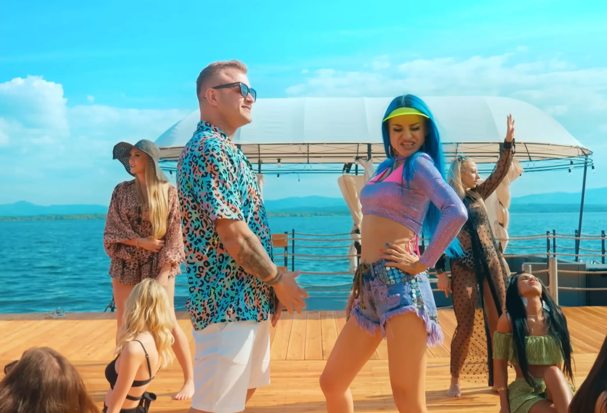 Ile zarobił Dawid Narożny na „Ona działa na mnie jak”? 109 milionów robi wrażenie!