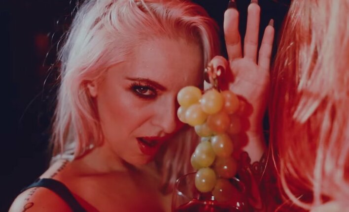 "Impreza będzie tłusta"! Nowość od grupy Milano podbije rynek?! Mamy fragment klipu! | VIDEO