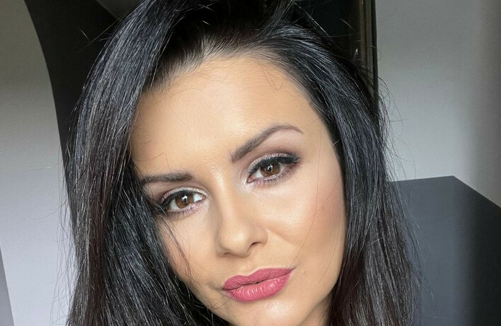 Iness – polska bogini disco polo na malowniczych wyspach Grecji!

