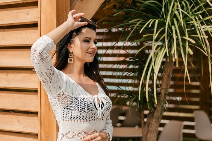 Kubańskie rytmy w wykonaniu znanej wokalistki disco polo! Przebojowa piosenka „Ulala„ podbije sieć?! Iness powraca z niespodzianką