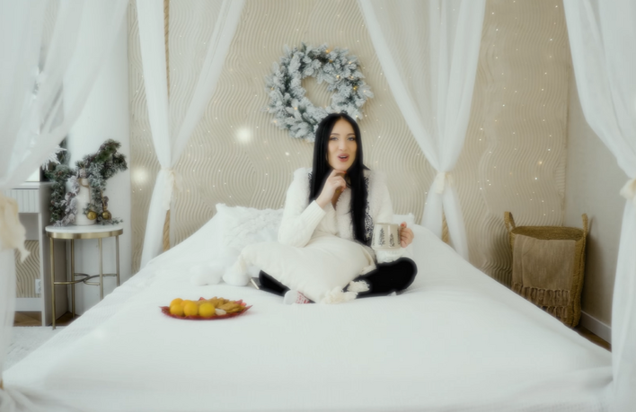 Iwona Cichoń z nową piosenką „Świąteczny sen”