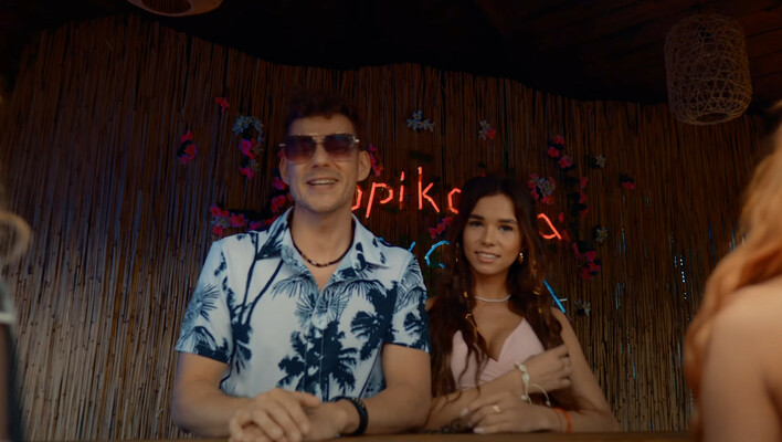 Jacek Dworakowski z klipem do ”Tropikalna wyspa” – wakacyjna nowość disco polo już robi furorę wśród fanów