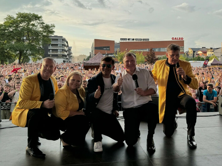 Jacek Kurski i Zenon Martyniuk na Jednej Scenie: Niezapomniany Piknik w Wyszkowie! Zobaczcie nagranie!