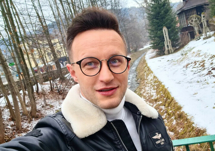 Jak dobrze znasz Kubę Urbańskiego z zespołu Playboys?! Zobacz czego nie wiesz o wokaliście disco polo