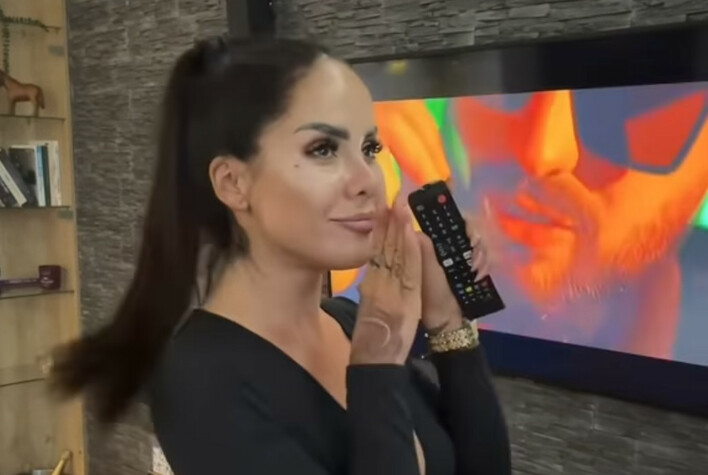 Klaudia Zielińska zamknęła usta krytykom! Utalentowana wokalistka wykonała HIT ”Bad Boy” na żywo prosto ze swojego domu! 