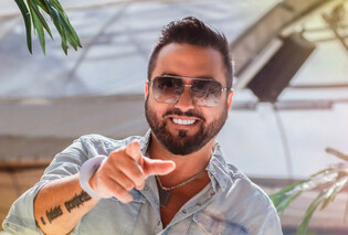 Jak wyglądał Andre zanim zdobył popularność w disco polo. Artysta pokazał archiwalne zdjęcie sprzed lat