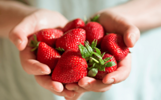 Jak zamrozić truskawki? Praktyczny poradnik dla miłośników owoców