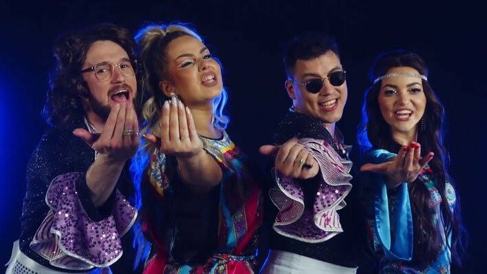 Gwiazdy disco polo stworzyły przebój na miarę nagrody Grammy?! Utwór „Jeden taniec jedna noc„ podbija całą branże muzyczną! 