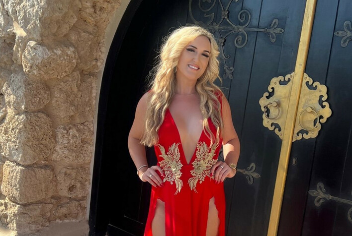 Jesika rozpala serca nowym teledyskiem: „Kochaj mnie„ - Premiera Już Jutro