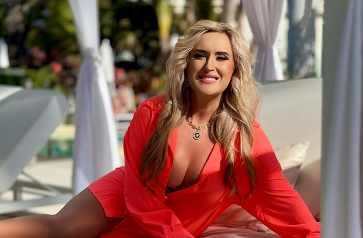 Jesika Wysota rozgrzewa Instagram! Głęboki dekolt gwiazdy disco polo rozpala fanów