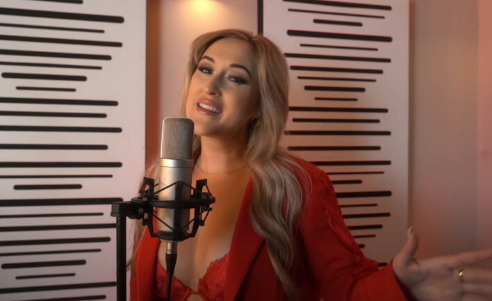 Jesika zaskakuje fanów! Nowa wersja ”Za każdy uśmiech Twój” już dostępna z wyjątkowym teledyskiem

