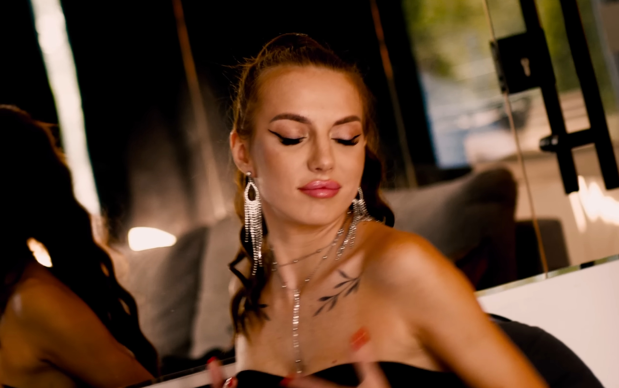 „Jeśli już mam kochać” to muzyczny hit od DREFIX – emocje, pasja i taneczna energia w jednym