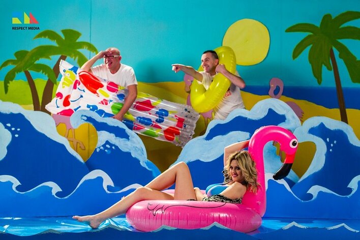 Jest bajkowo i kolorowo! Grupa Reflex nagrała klip do nowego singla pt. "Słońce plaża i wiatr" 