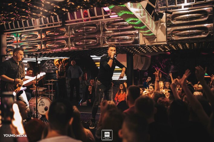 Ten koncert disco polo przeszedł do historii! Grupa wzbudziła zainteresowanie internautów! 