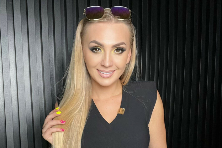 Joanna Narożna - zmysłowa gwiazda na planie najnowszego teledysku! Wie jak kusić!