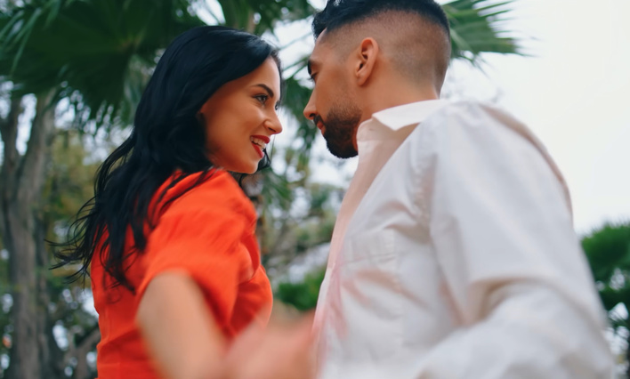 Junior prezentuje nowy singiel „Chcę z Tobą tańczyć” w taneczno-romantycznej odsłonie