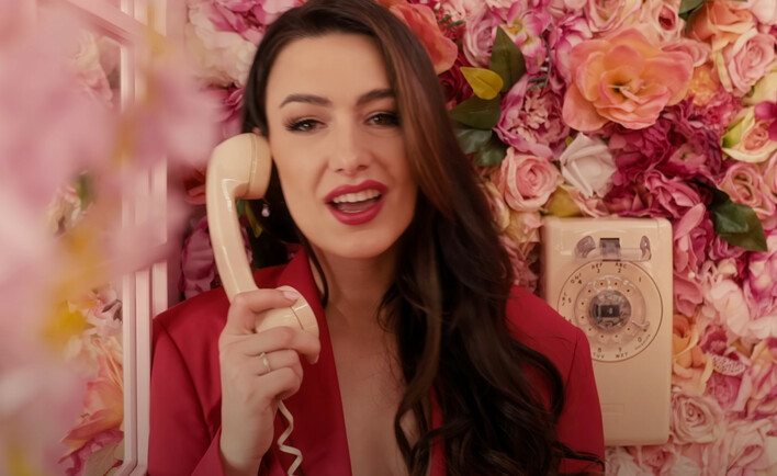 Justyna Lubas błyszczy w disco polo! Milion na jej koncie! - „Tańczmy do Rana„ podbija serca fanów! TO najlepsza produkcja w tym roku?!