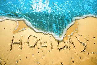 „Kanikuły”… w 2018 roku! Bajeczna wersja dostępna!