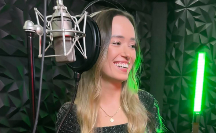 Karolina Dziurdziewska kończy prace nad nowym singlem. Premiera już w styczniu 2026