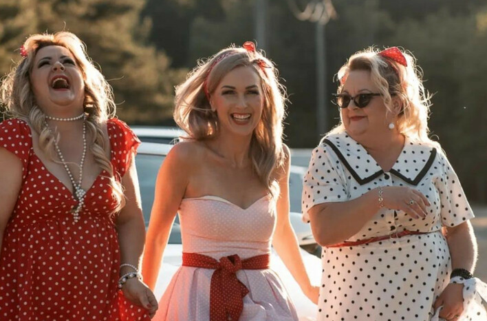 Kasia Malżycka podbija scenę disco?! Zobacz, kogo zaprosiła do swojego teledysku i co planuje dalej! To gwiazdy telewizji!

