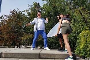 Kim jest tajemniczy "Dziwoląg"? Czy podbije rynek disco polo?