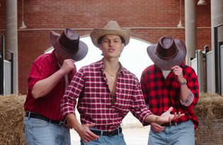 Kim jest zespół Morales i dlaczego jego „Nie na siano” stało się viralem w disco polo