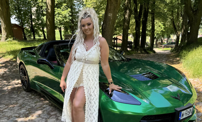 Kinga Molga z premierą „Samotna” – emocjonalny utwór, który chwyta za serce