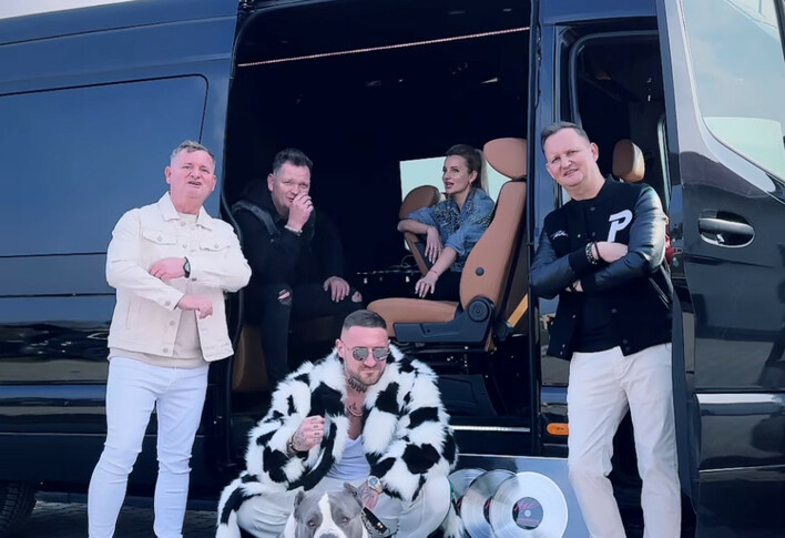 Kizo przejmuje scenę disco polo?! Nie uwierzysz, co szykuje wraz z formacją MIG! Fani w szoku! 