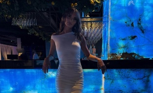 Klaudia Przybyszewska w białej mini zachwyciła sylwetką