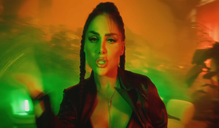 Klaudia Zielińska z „Bad Boy„ szturmem zdobywa serca słuchaczy na YouTube! To najlepsza premiera?!