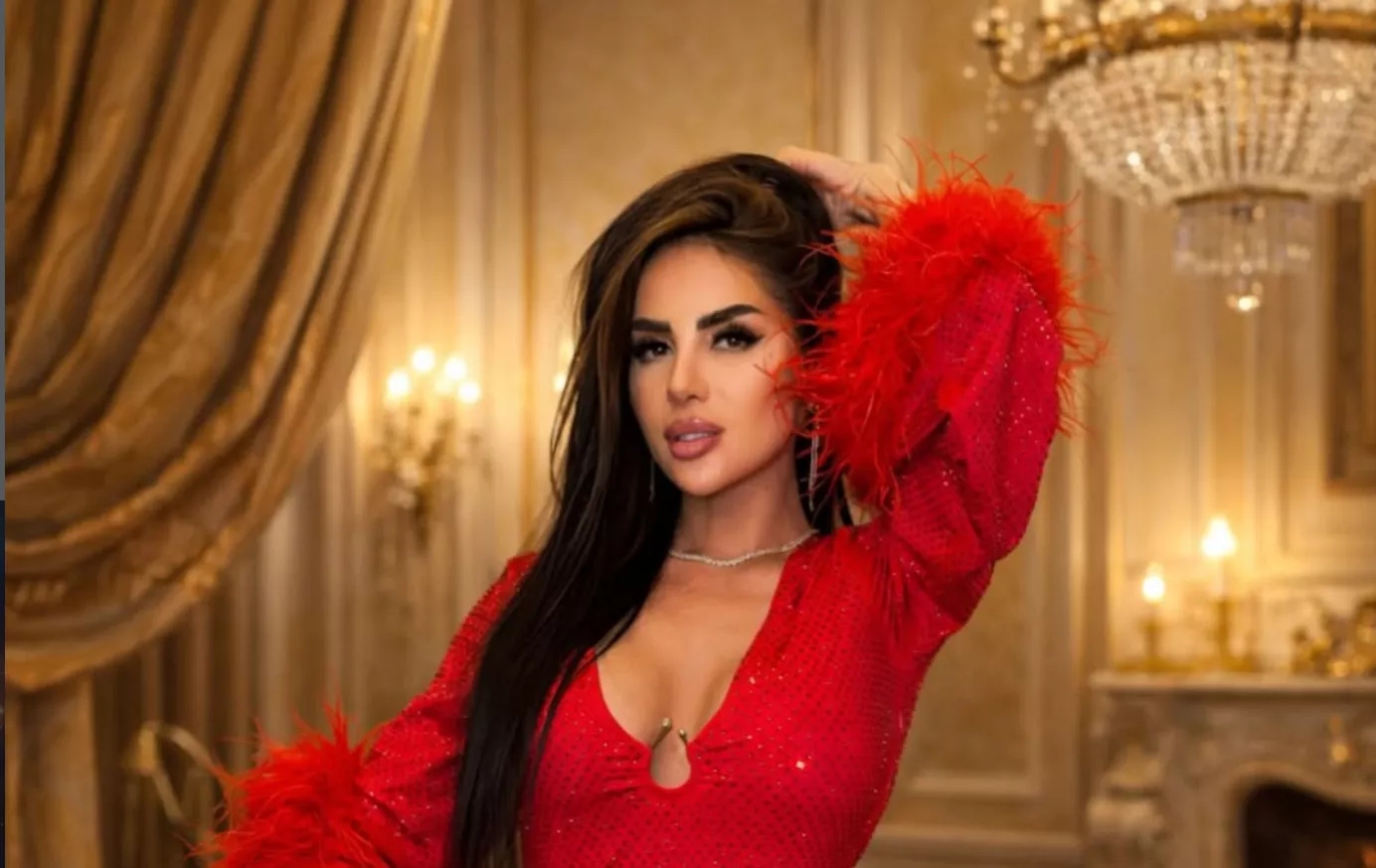 Klaudia Zielińska w odważnej czerwonej mini! Pokazała za dużo?! 